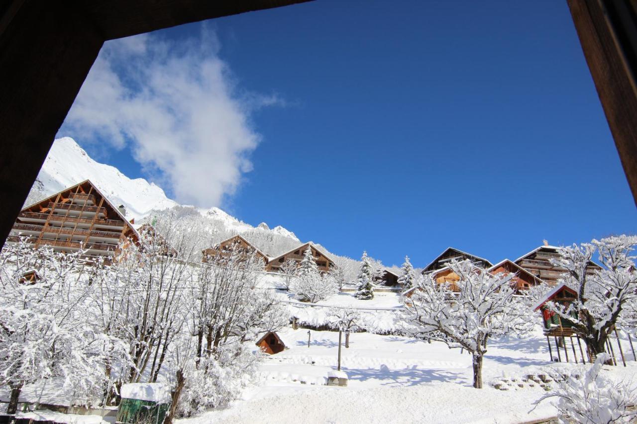 Hotel Le V De Vaujany Luaran gambar