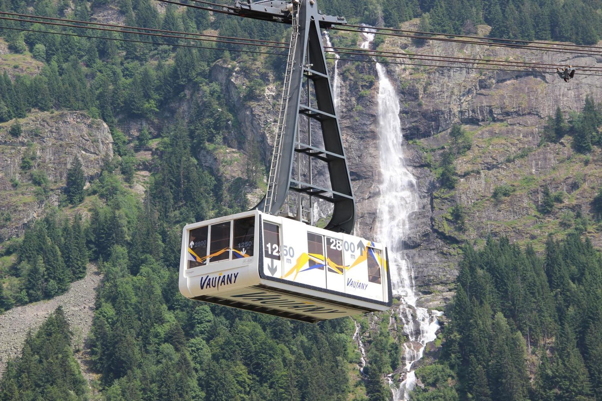 Hotel Le V De Vaujany Luaran gambar